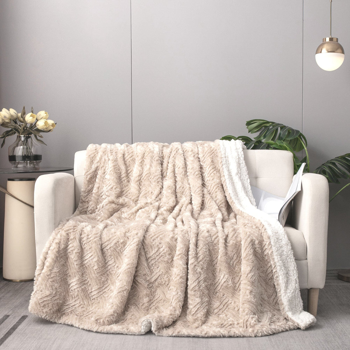 Gold Geometric Faux Fur Throw Blanket with Sherpa Back