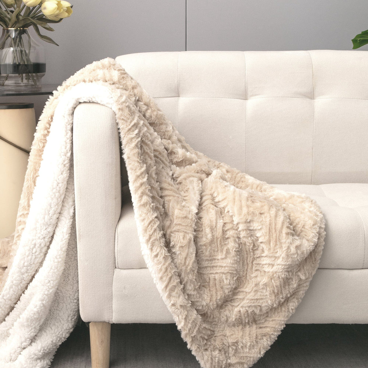 Gold Geometric Faux Fur Throw Blanket with Sherpa Back