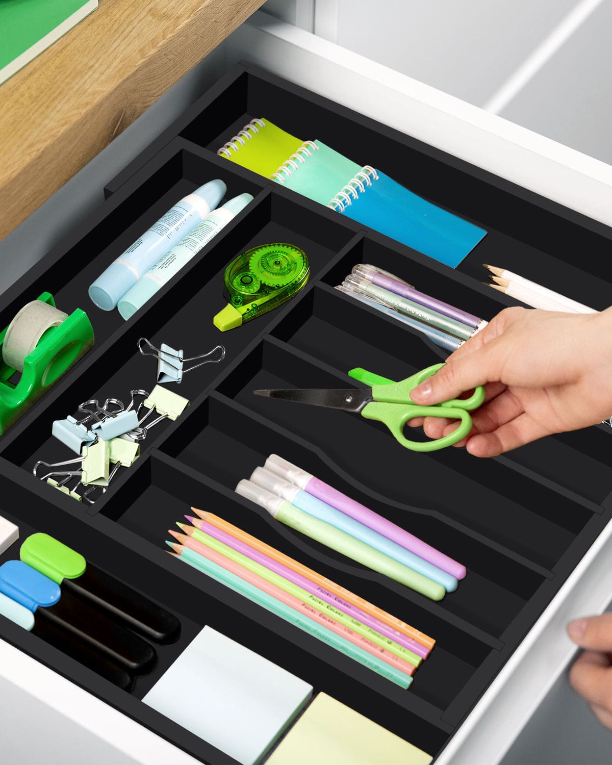 Silverware Drawer Organizer, Black (9 Slots)