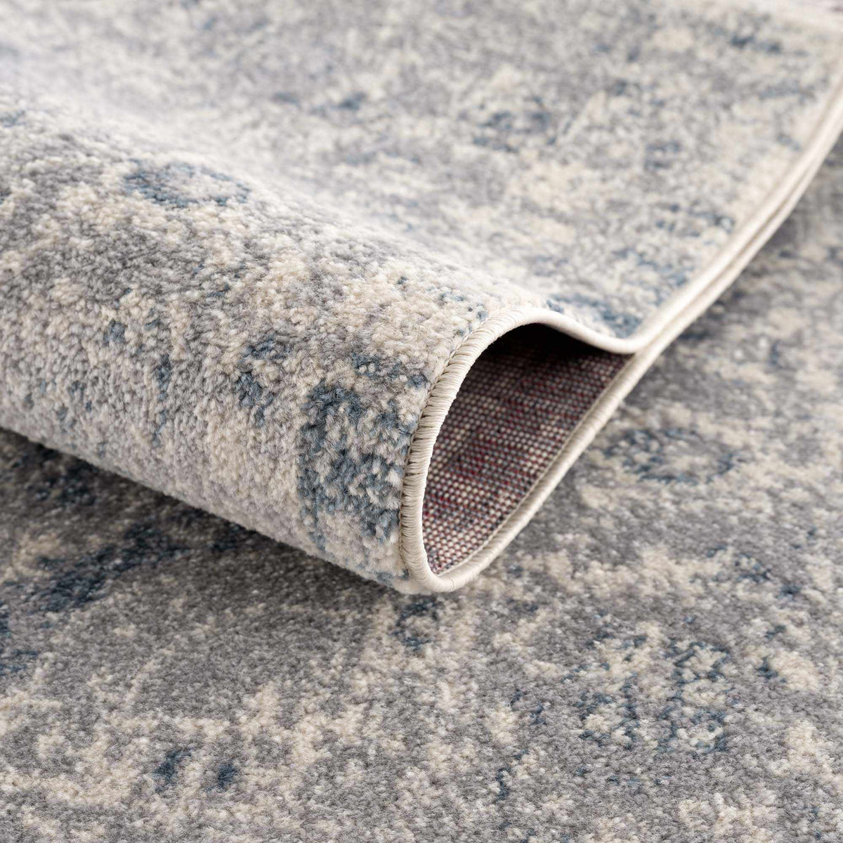 Peeta Gray Blue Medallion Area Rug