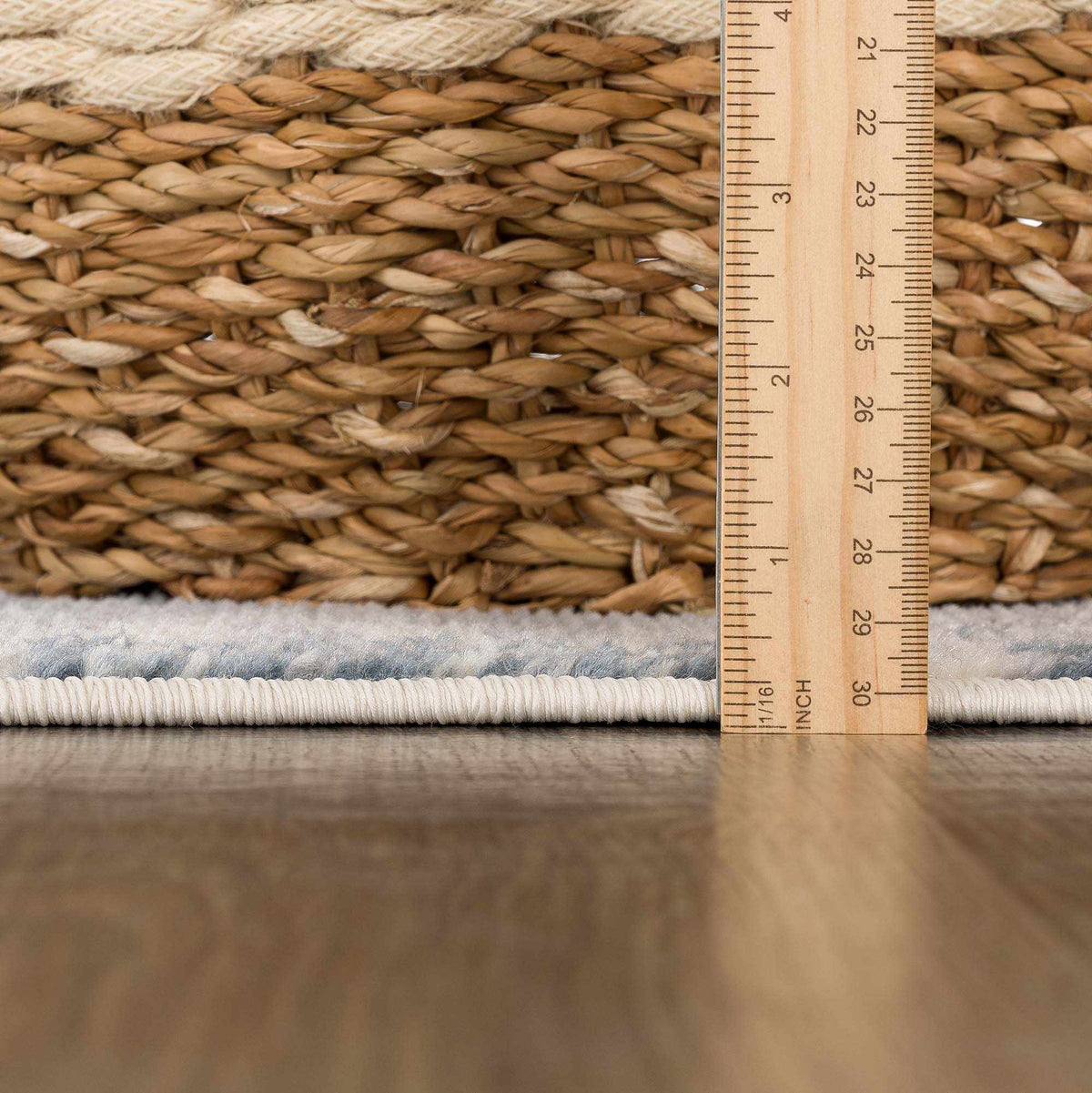 Peeta Gray Blue Medallion Area Rug