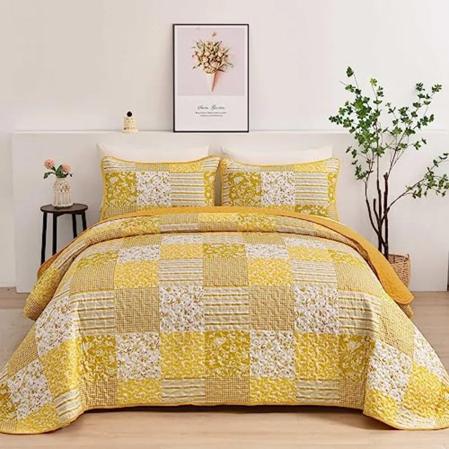 Haven Meadow Boho Floral Quilt Set – 3 Piece