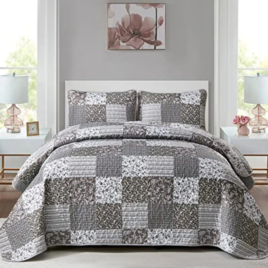 Haven Meadow Boho Floral Quilt Set – 3 Piece