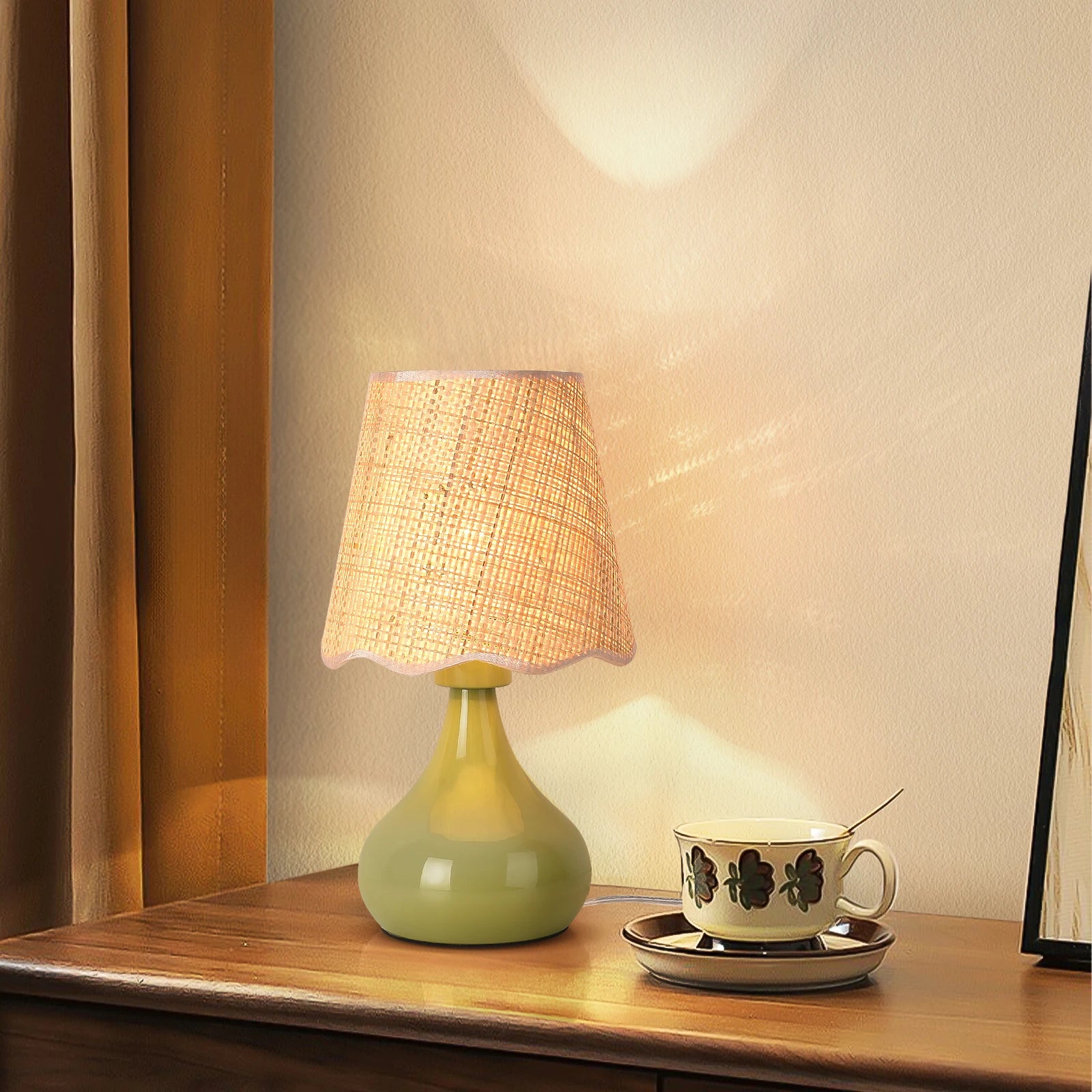 Sagewood Boho Scalloped Rattan Table Lamp