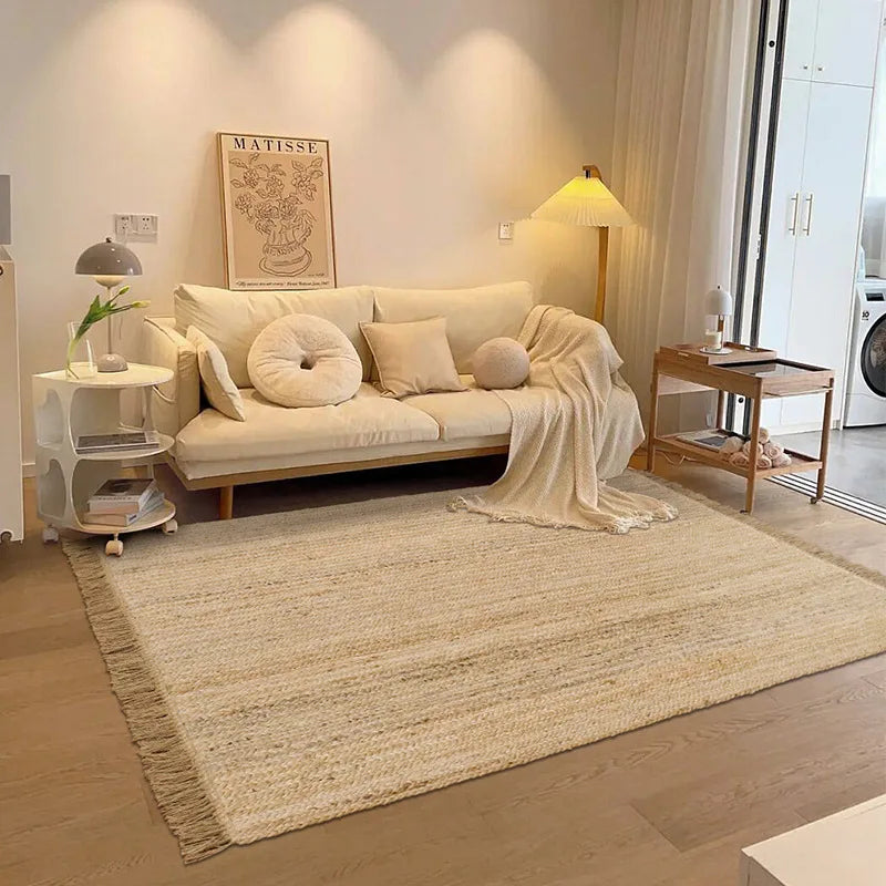 Willow Handwoven Jute Tassel Rug