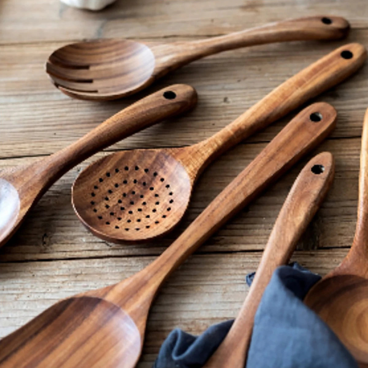 Willow Creek Wooden Kitchen Utensil Set