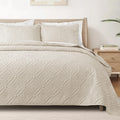 Willow Bloom Quilted Bedspread Set