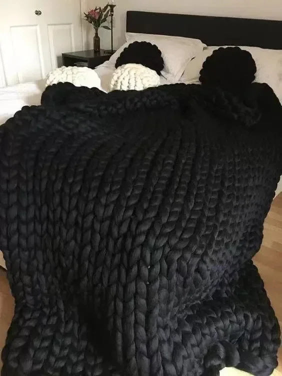 Everwood Chunky Knit Wool Throw Blanket