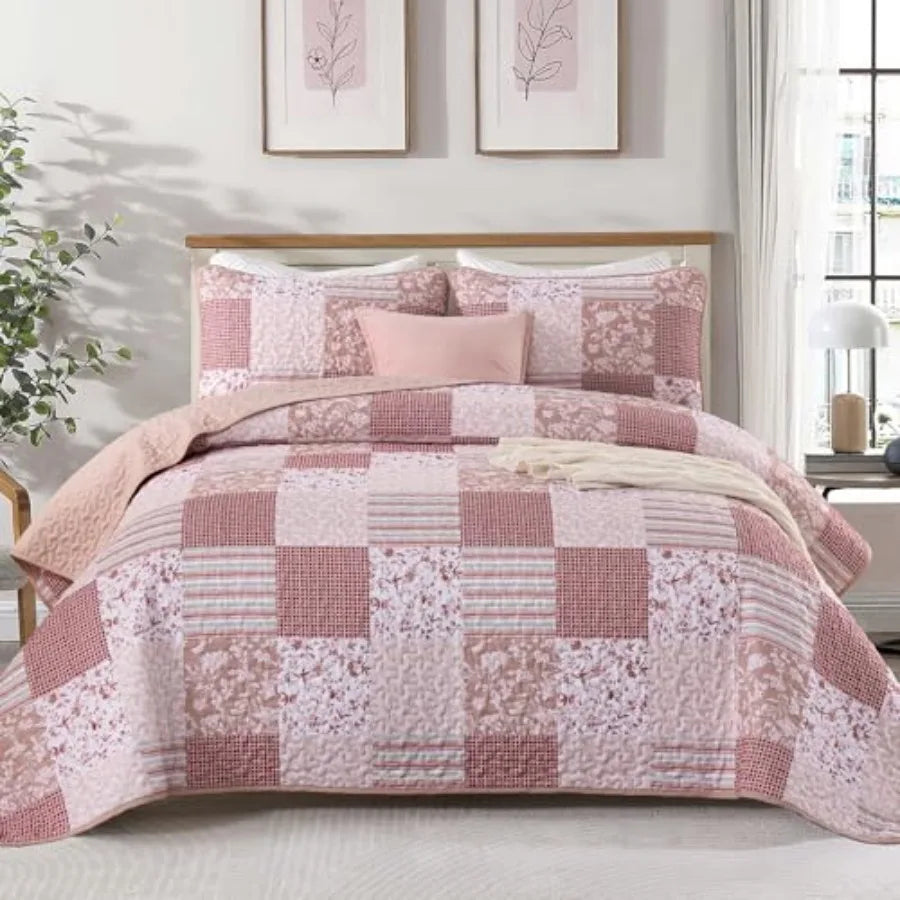 Haven Meadow Boho Floral Quilt Set – 3 Piece