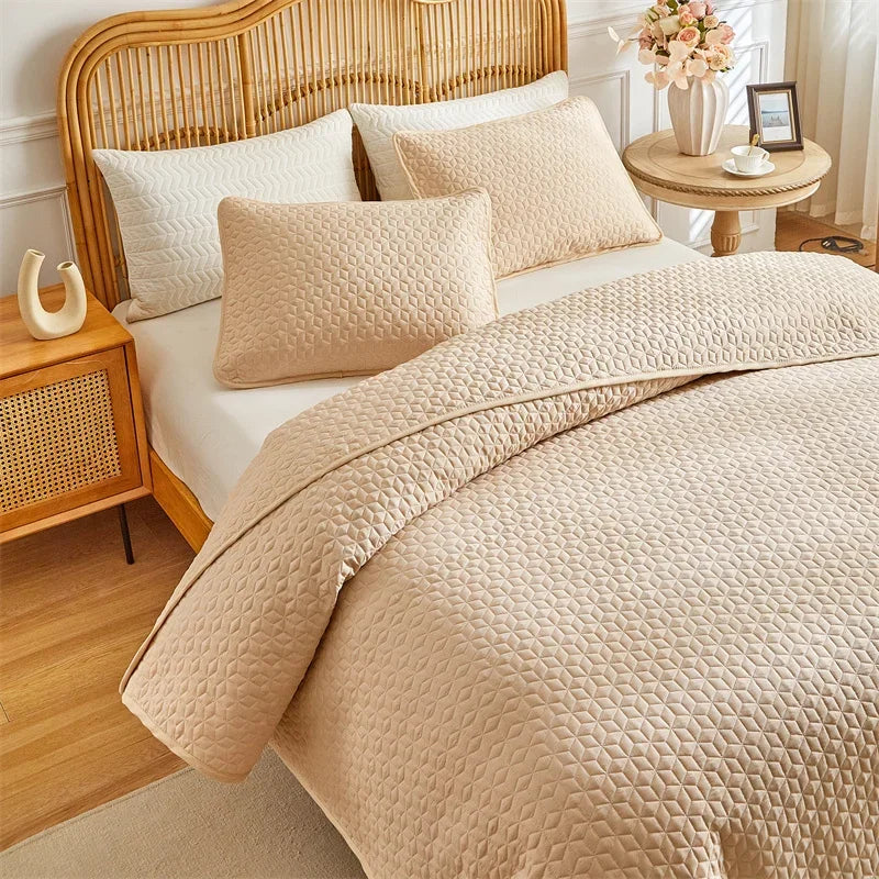 Haven Lightweight Plaid Quilt Set – 3 Piece