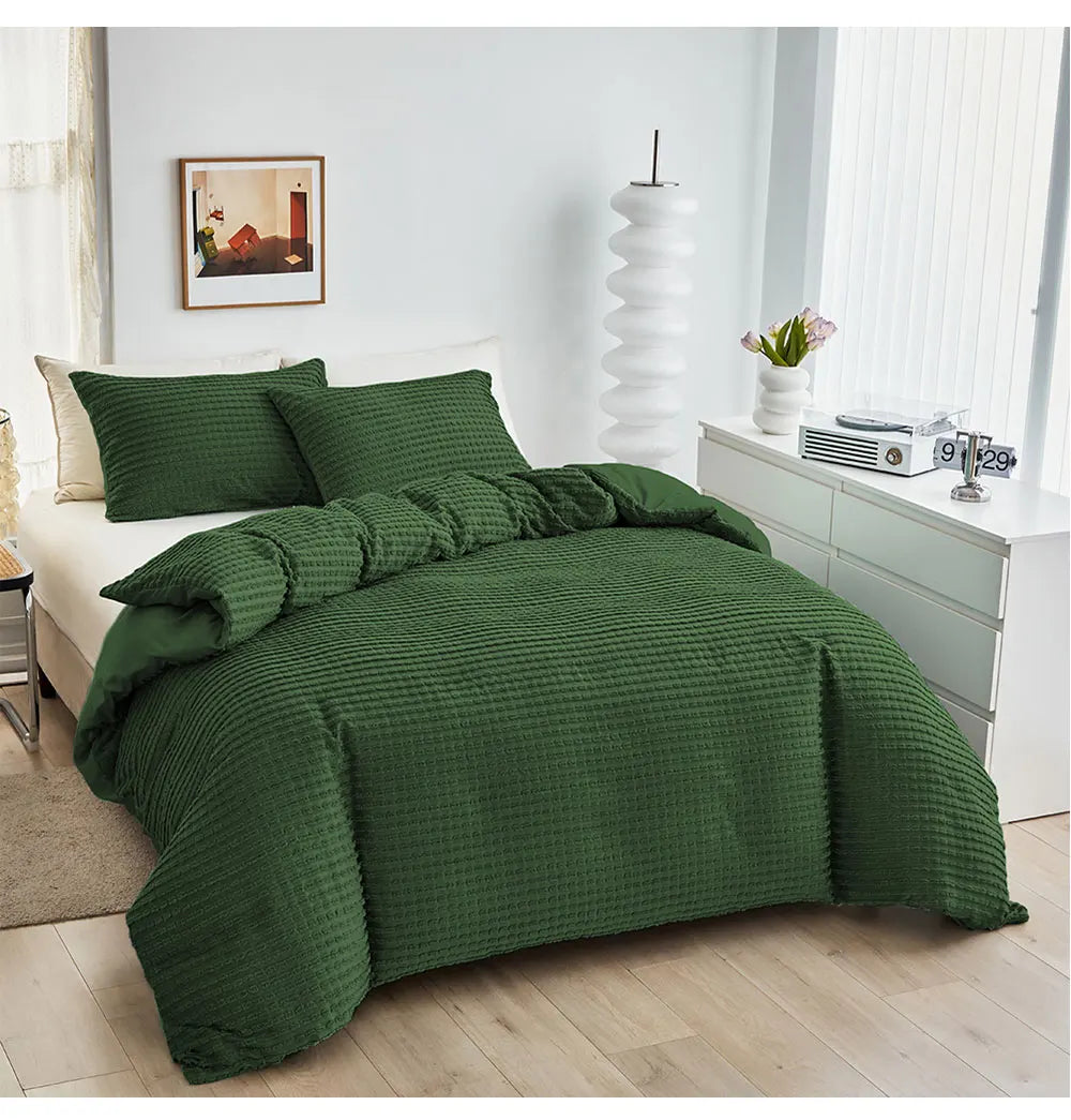 Haven Bloom Velvet Dot Duvet Cover Set – 3 Piece