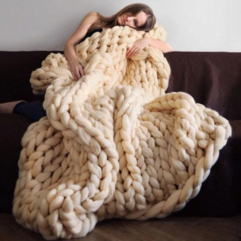 Everwood Chunky Knit Wool Throw Blanket
