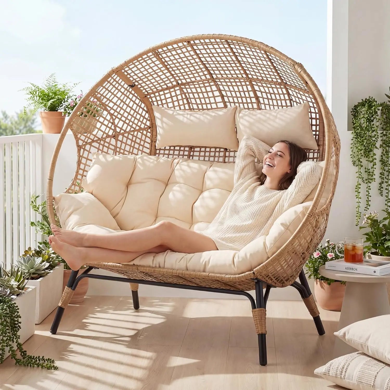 Savannah Double Egg Loveseat Patio Chair