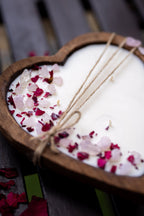 Heart-Shaped Wood Dough Bowl Candle – Crystals & Flowers – 3 Cotton Wick Soy Candle